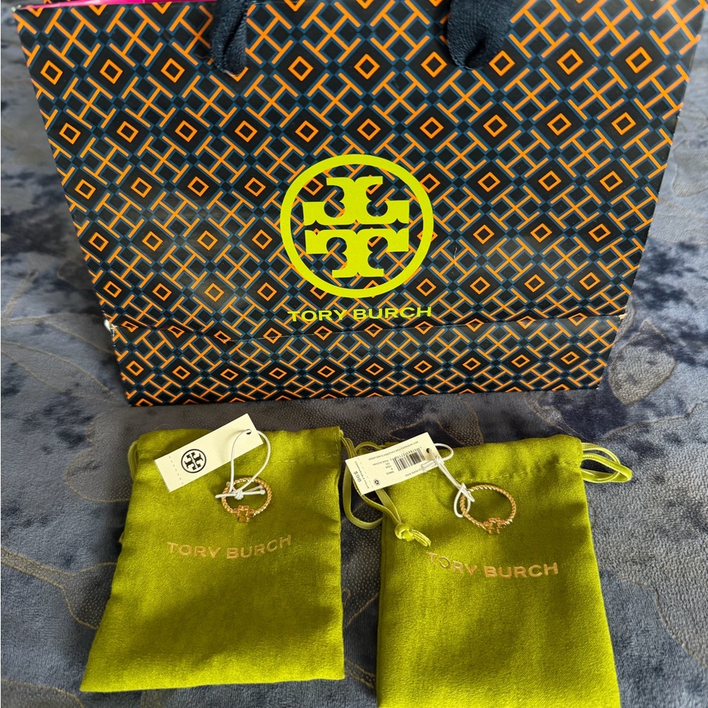 Authentic Tory Burch Gold Rings Set of 2 with Lime Green Pouches